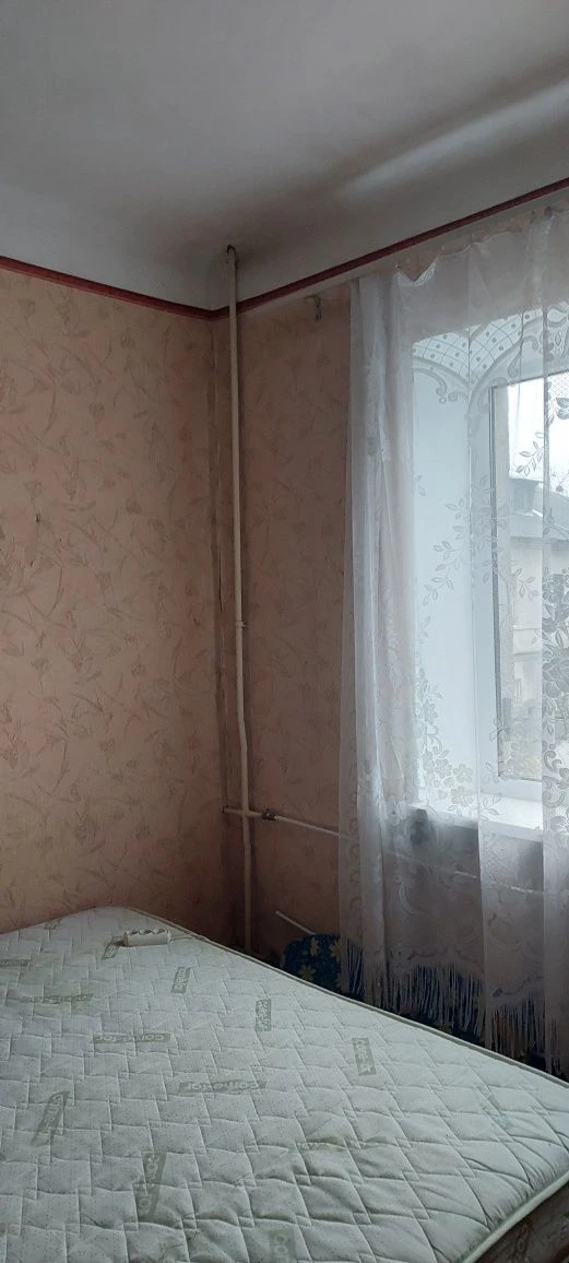 Терміново продаю 1-кімн гостину,  біля Французького бульвару
