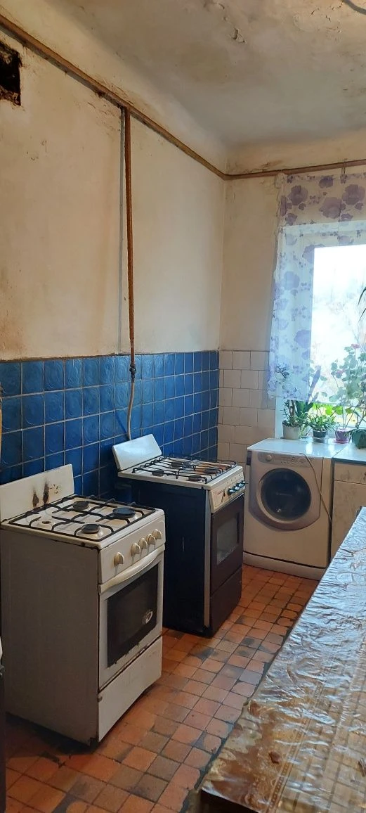 Терміново продаю 1-кімн гостину,  біля Французького бульвару