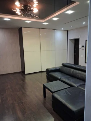 Продам 3 комн квартиру 98м2. Ремонт. Салтовка, Новостройка,5