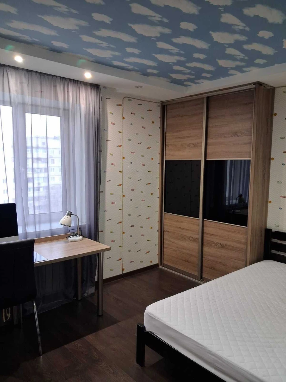 Продам 3 комн квартиру 98м2. Ремонт. Салтовка, Новостройка,5