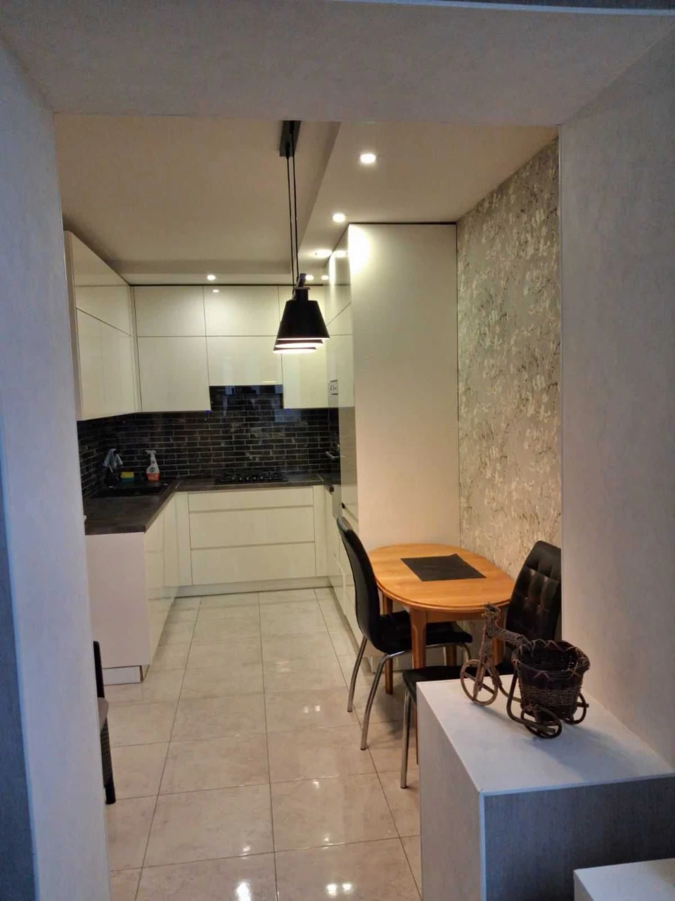 Продам 3 комн квартиру 98м2. Ремонт. Салтовка, Новостройка,5