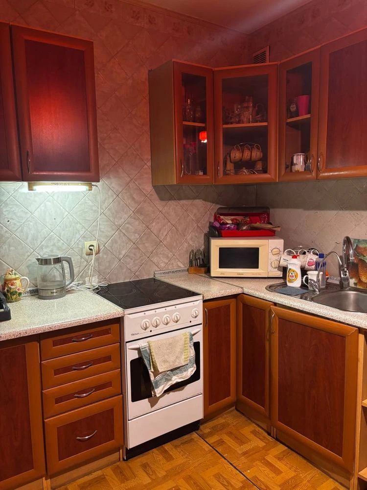 Продам 3 к квартиру МЖК Интернационалист Кричевского, 39
