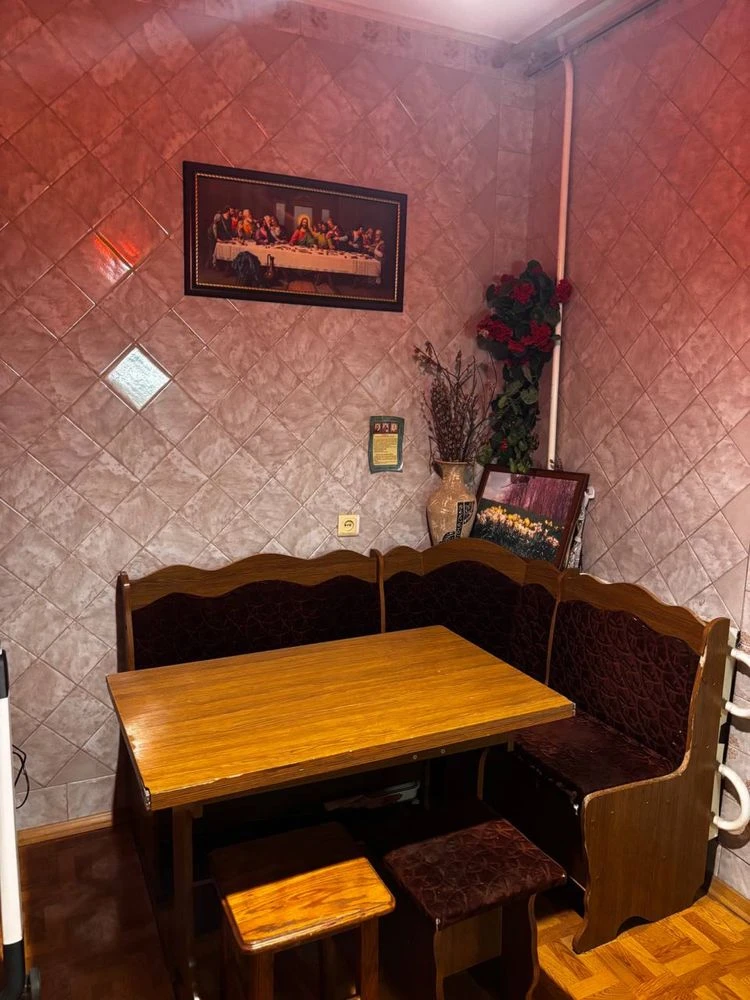 Продам 3 к квартиру МЖК Интернационалист Кричевского, 39
