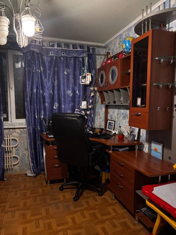 Продам 3 к квартиру МЖК Интернационалист Кричевского, 39