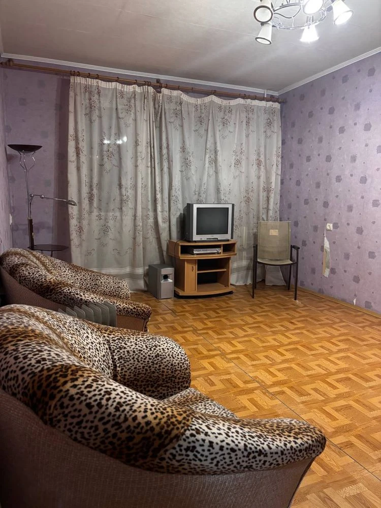 Продам 3 к квартиру МЖК Интернационалист Кричевского, 39