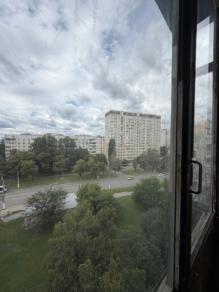 Продажа 3х комнатная квартира Салтовка/ Академика Павлова/60