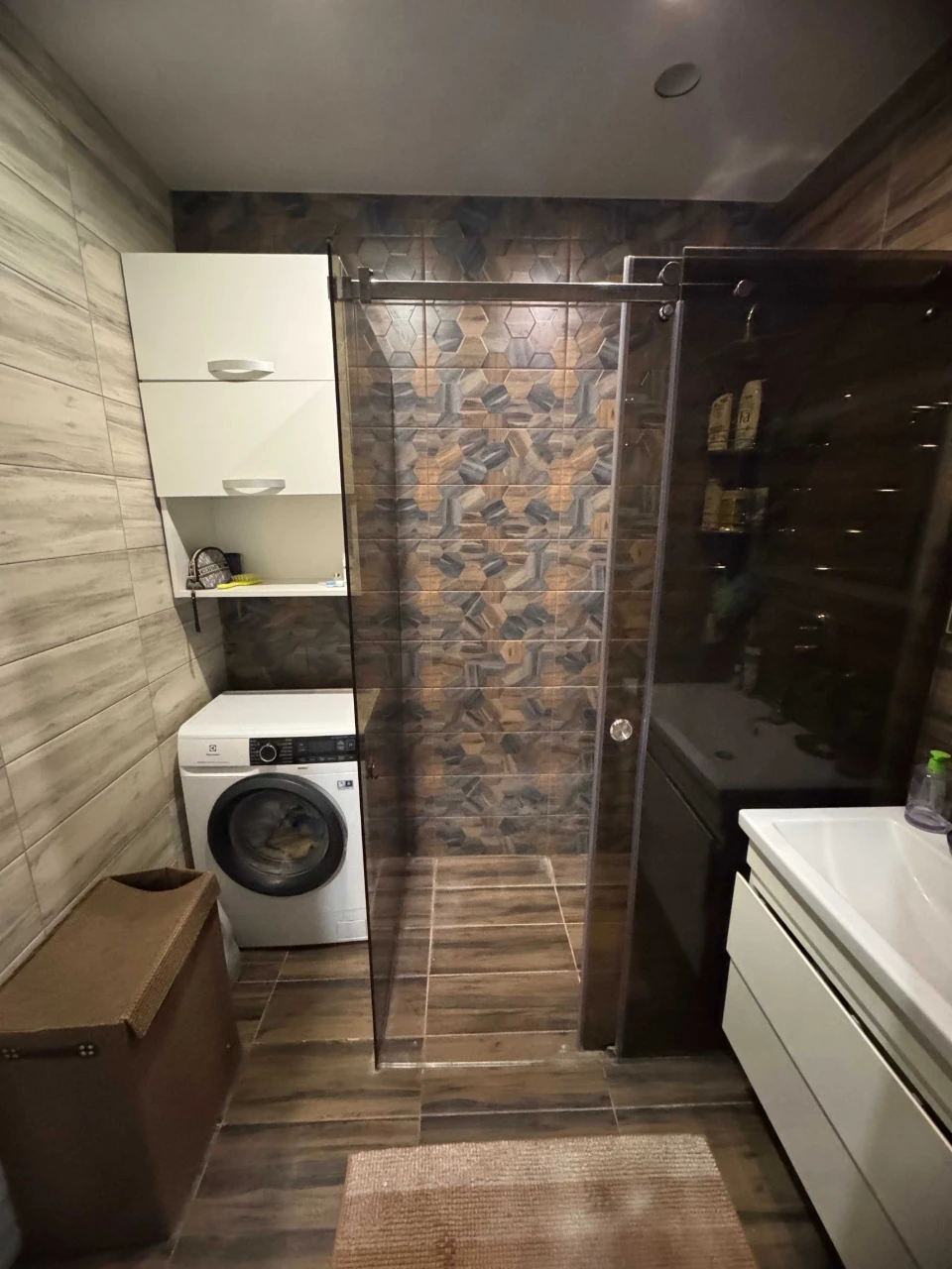 Продам 2-х квартиру с ремонтом ЖК Мира-1, метро ХТЗ,  Масель