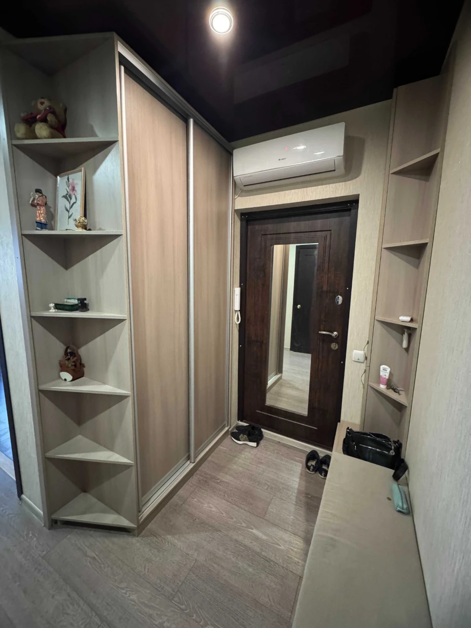 Продам 2-х квартиру с ремонтом ЖК Мира-1, метро ХТЗ,  Масель