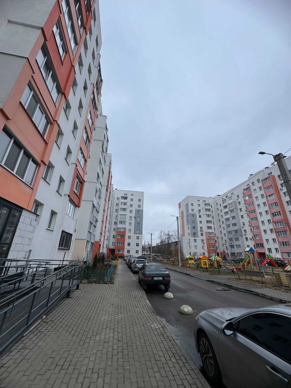 Продам 2-х квартиру с ремонтом ЖК Мира-1, метро ХТЗ,  Масель