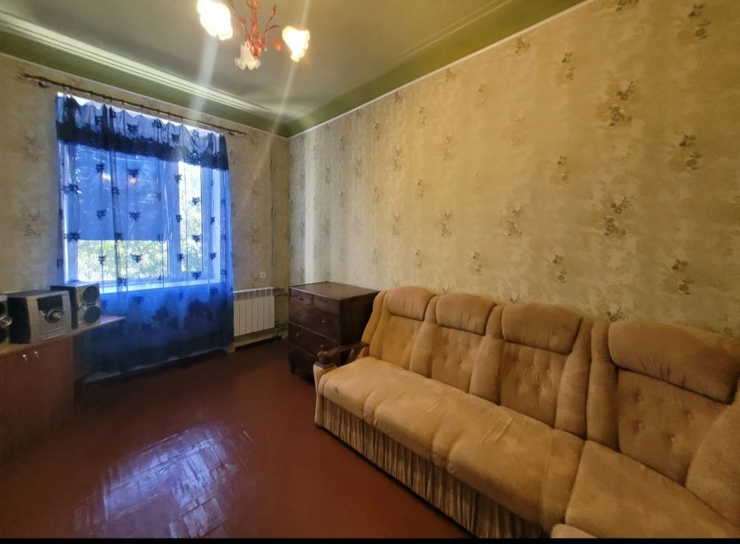 Продам реальную 2-к квартиру Бекетова10, метро ХТЗ, Сталинка