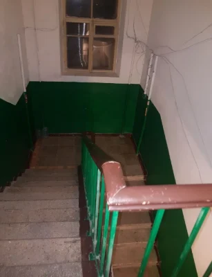 Продам реальную 2-к квартиру Бекетова10, метро ХТЗ, Сталинка