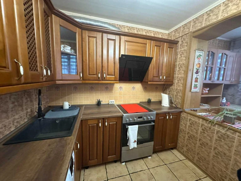 Пос.Жуковского 3 комн.квартира  80м2, улучшенка, капремонт,