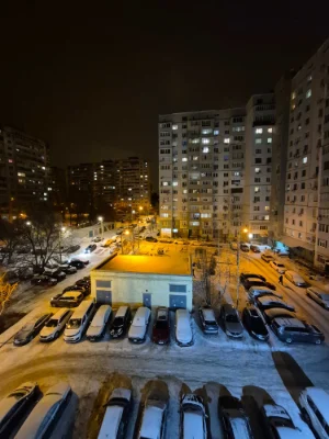 Продам 2комнатную квартиру . Метро Палац Спорта.