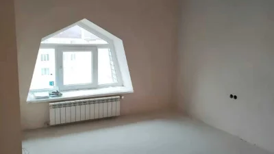 Продам Квартиру центр 2мин метро 3х ком 2х этажная