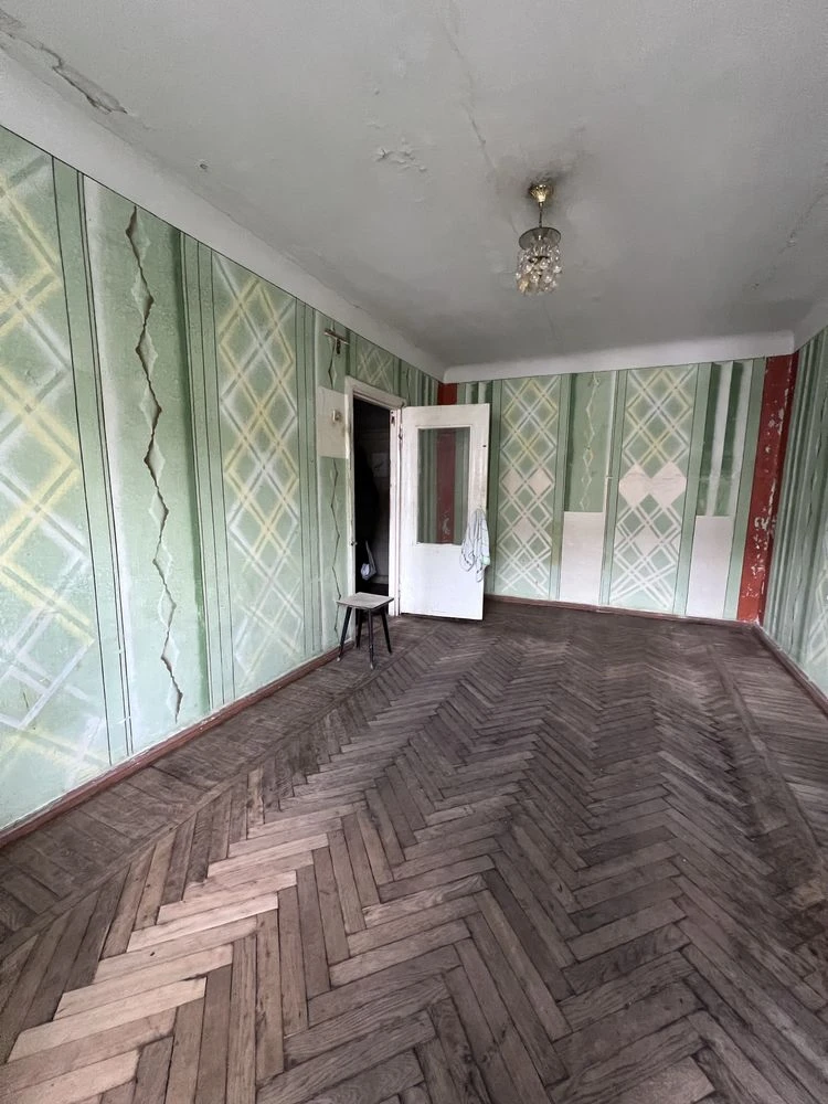 Продам 1 ком кв метро Армейская 4 минуты пешком