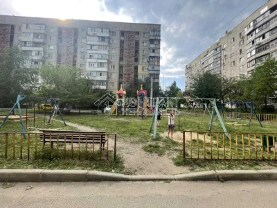Продаж 1к гостинки ХТЗ