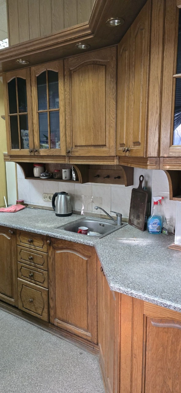 Продам 4 кімнатну квартиру в центрі с бомбосховищем