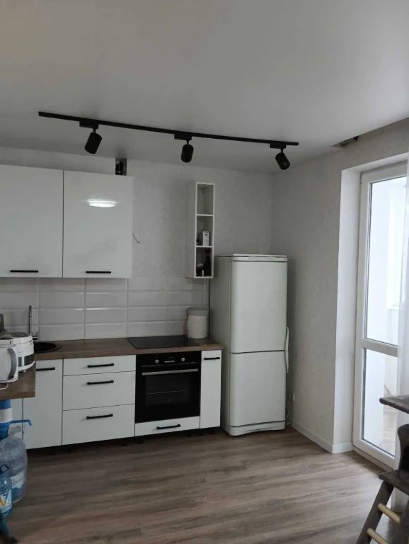 Продам 1 комн. квартиру с ремонтом, мебелью и техникой ЖК Пт