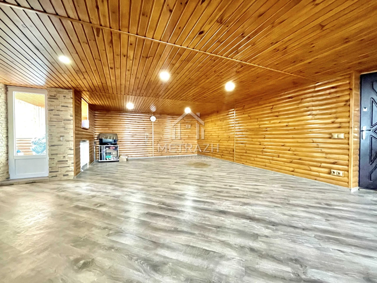 Продам 3 к. квартиру 180 м2 двухуровневая ЖК Квартет Юбилейн