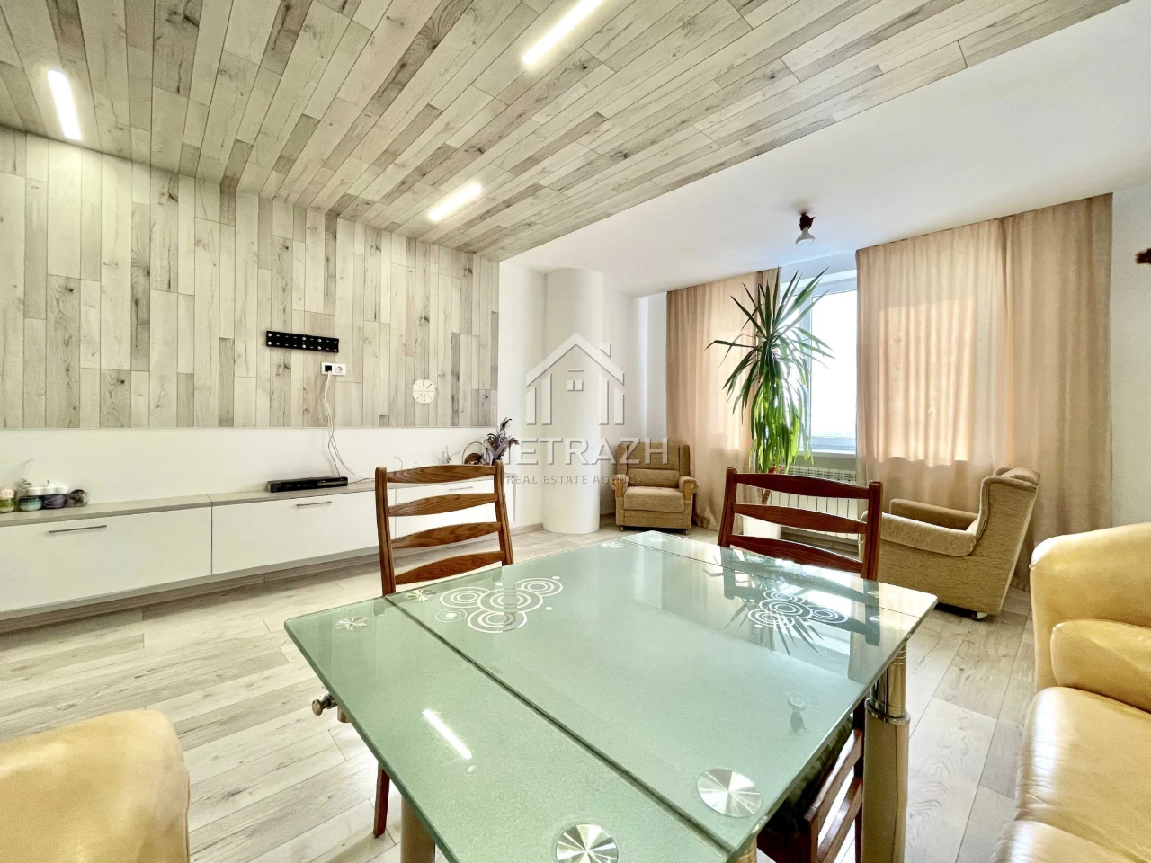 Продам 3 к. квартиру 180 м2 двухуровневая ЖК Квартет Юбилейн