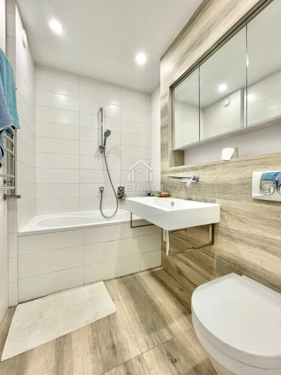 Продам 3 к. квартиру 180 м2 двухуровневая ЖК Квартет Юбилейн