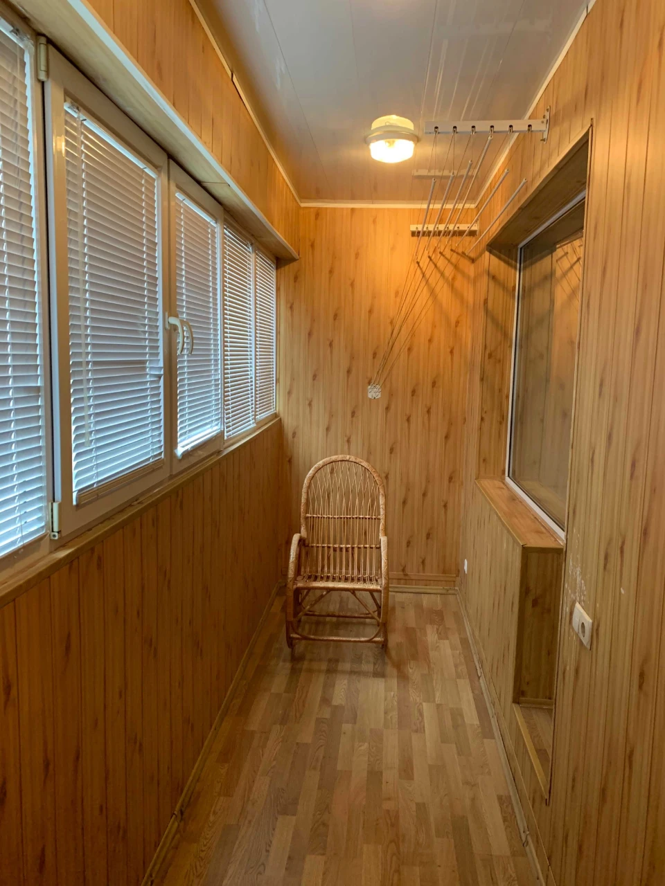 Продам 2 к. кв. в новострое Героев Харькова, возле метро
287