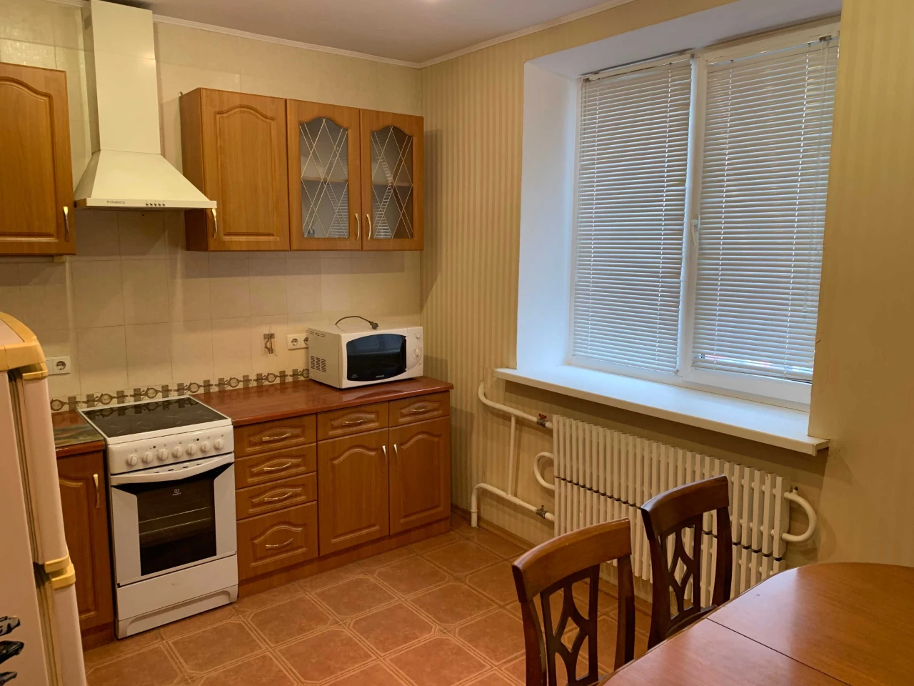 Продам 2 к. кв. в новострое Героев Харькова, возле метро
287