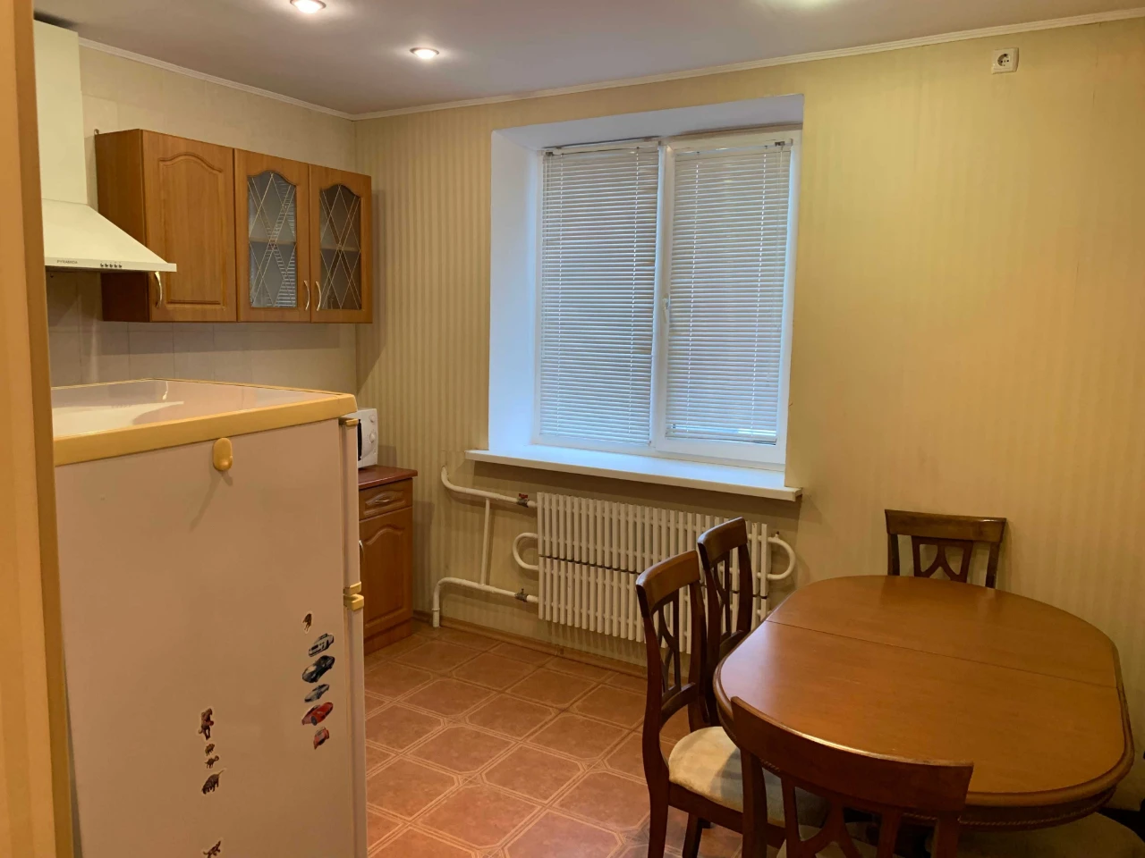 Продам 2 к. кв. в новострое Героев Харькова, возле метро
287
