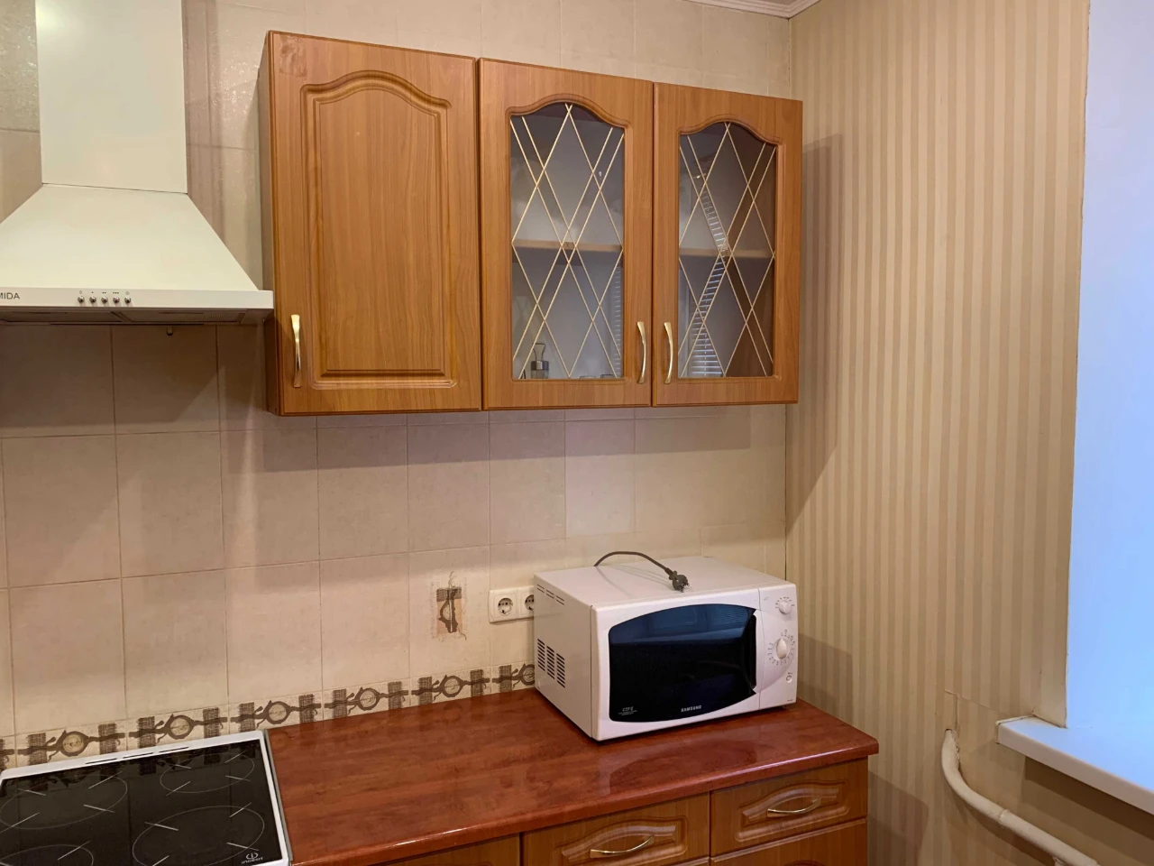 Продам 2 к. кв. в новострое Героев Харькова, возле метро
287