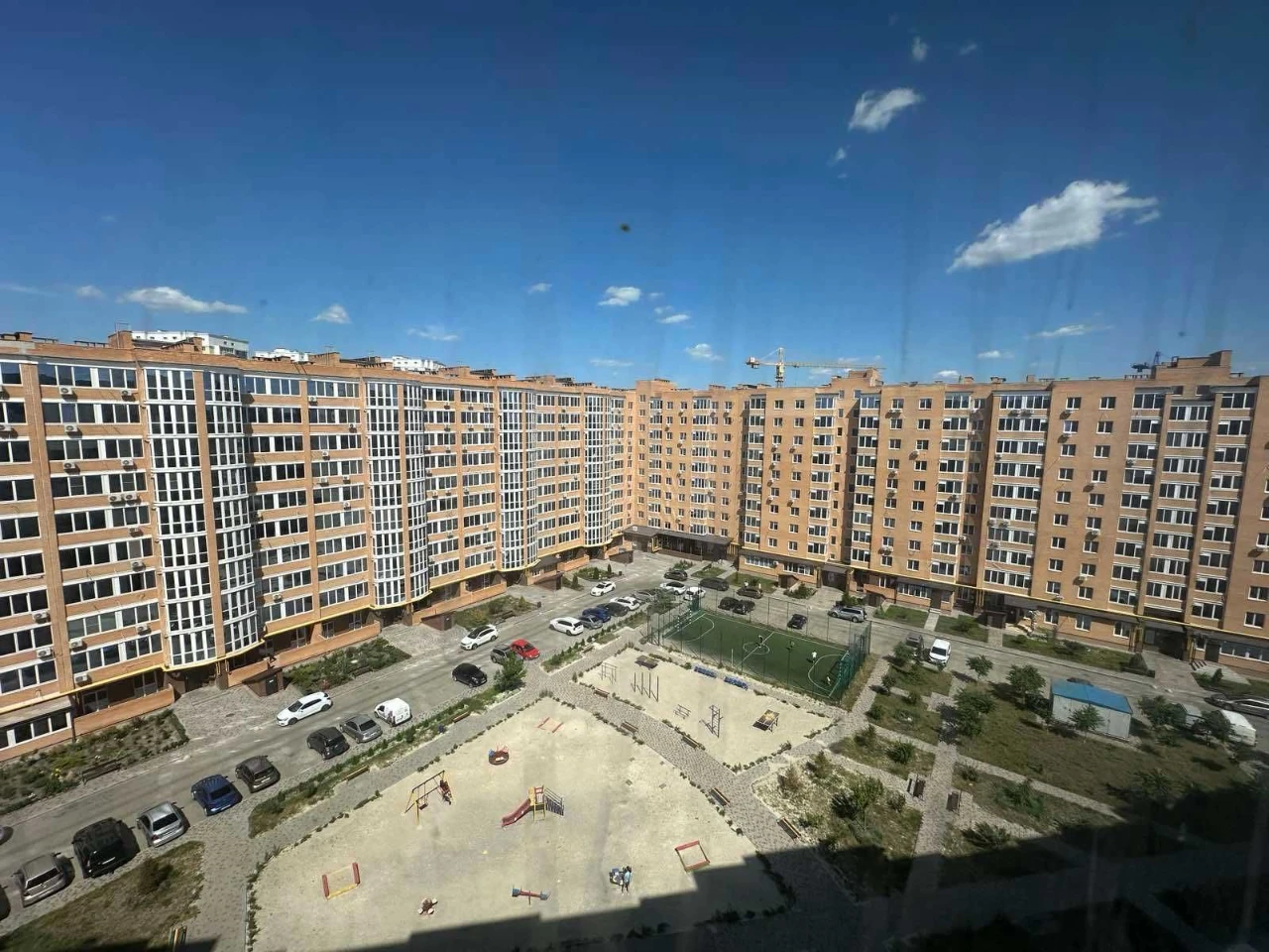 Автономное отопление! ЖК Лазурный! Продам 4комнатную квартир