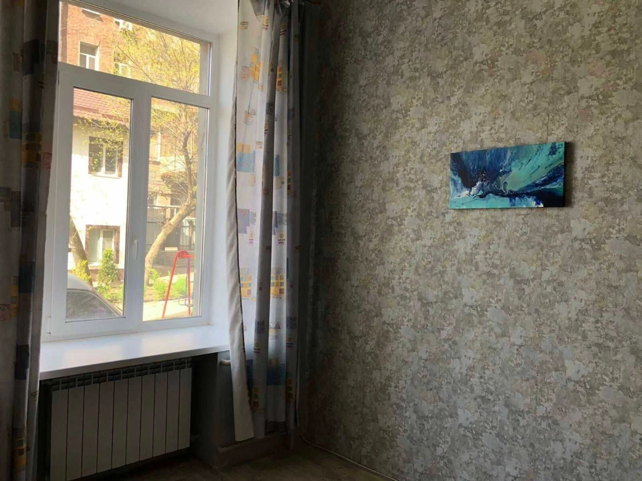 Продам 1к.кв-студию на ЮЖД