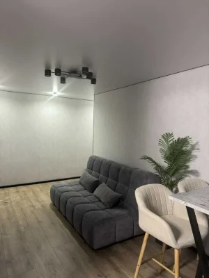 Улица 23 АВГУСТА 42! 3 мин от метро! Продам шикарную 3к 65 м