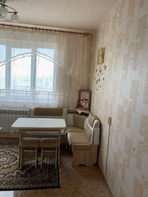 Продам квартиру на Героев Труда 10 (Собственник)