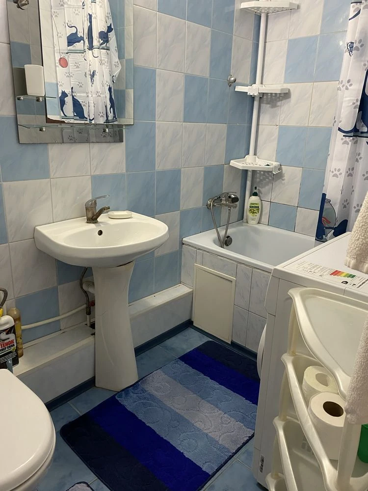 Продам квартиру на Героев Труда 10 (Собственник)