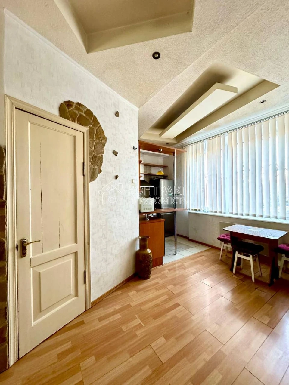 Продам 3 к.кв., СЕРТИФИКАТ,Центр, м. Яр. Мудрого, ул.Лермонт