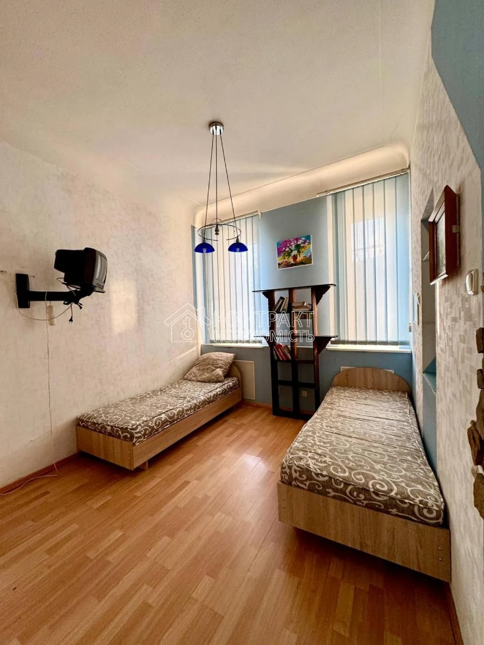 Продам 3 к.кв., СЕРТИФИКАТ,Центр, м. Яр. Мудрого, ул.Лермонт