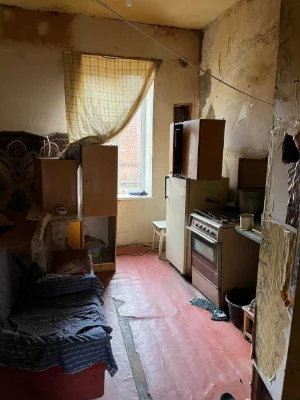 Продам 3к кв біля Конного ринку