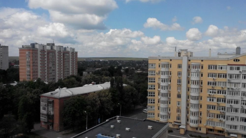 продам свою 3-х квартиру на Холодной Горе в Атолле