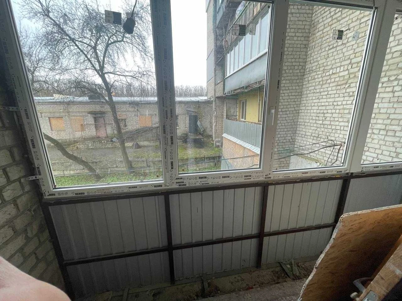 3 ккв. в строительном состоянии, Павлово Поле (404971)