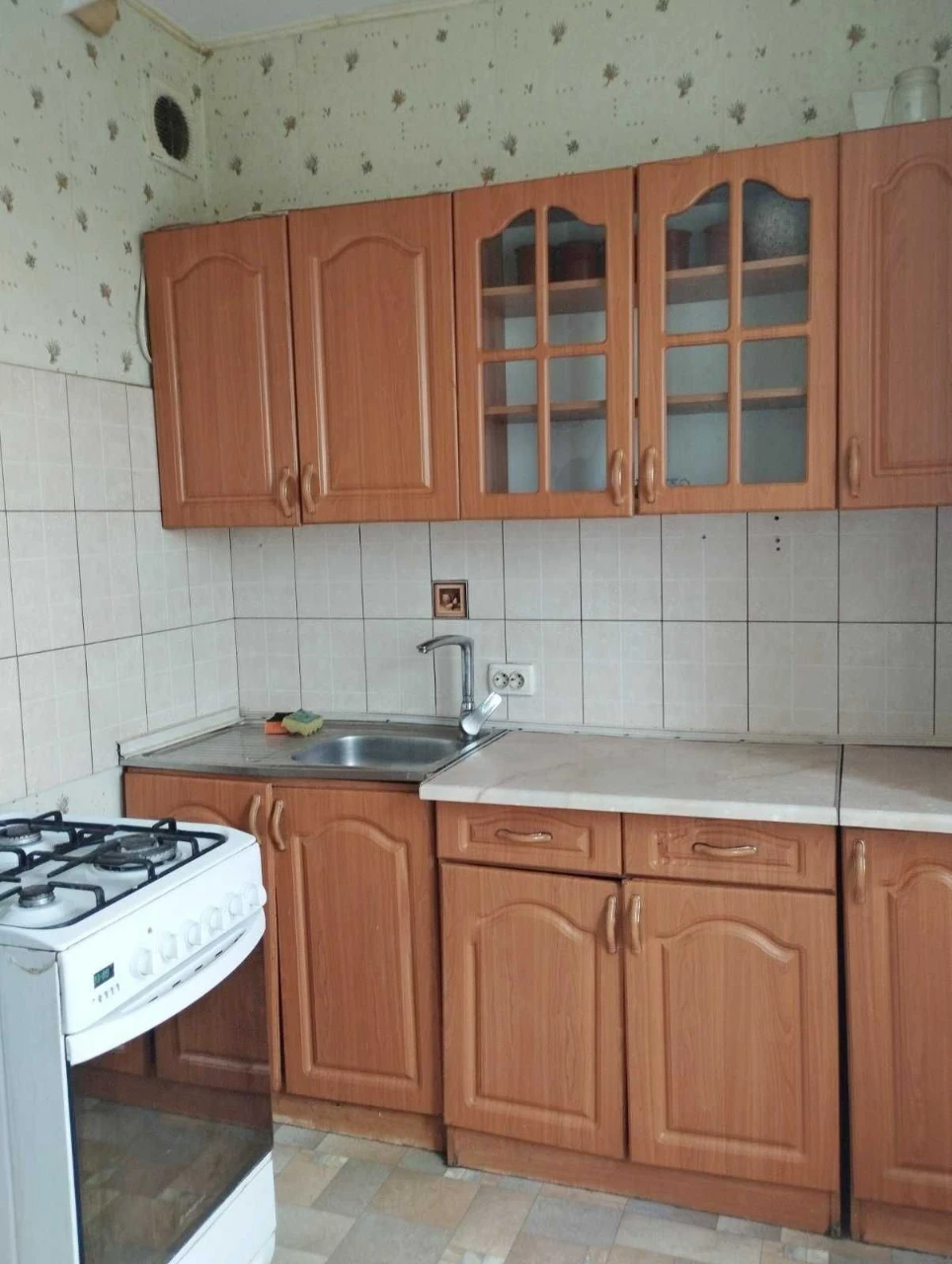 Продам 1-кімн. кв. покращеного планування на Олексіївці