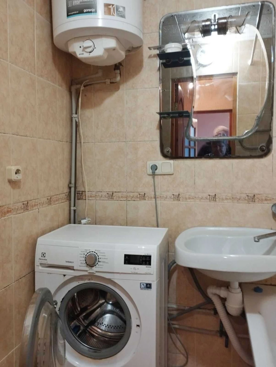 Продам 1-кімн. кв. покращеного планування на Олексіївці