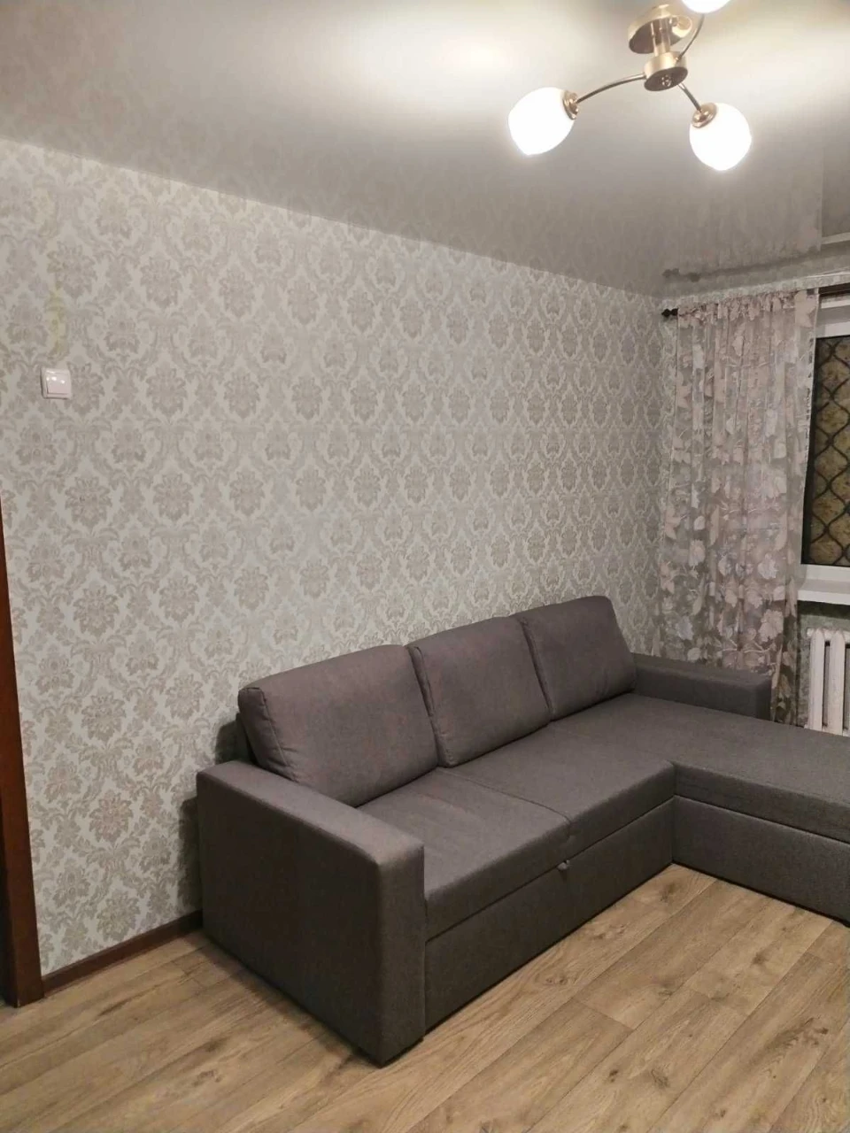 Продам квартиру на Жуковского(404190)