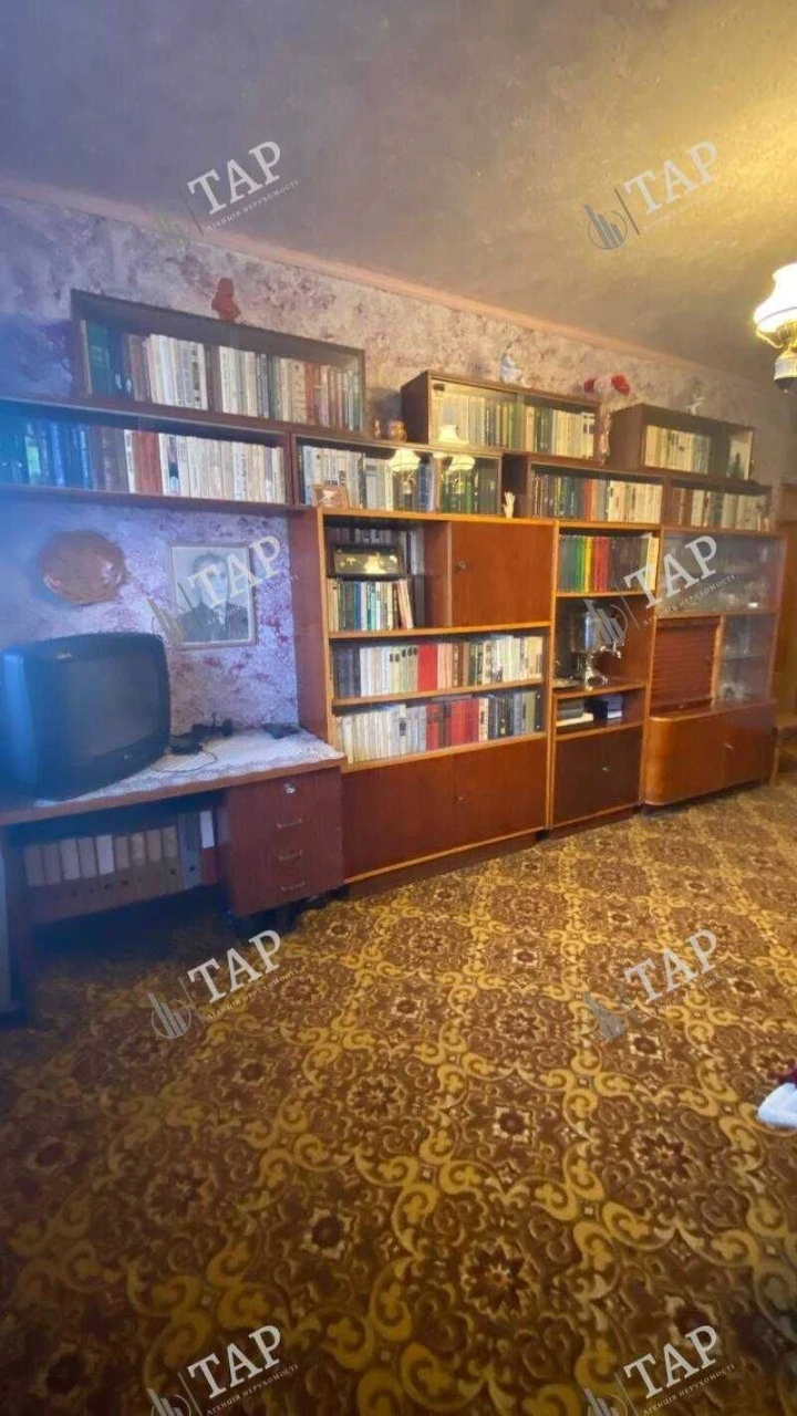 Без комиссии! Продам 2 комнатную квартиру, Одесская, за  СМ