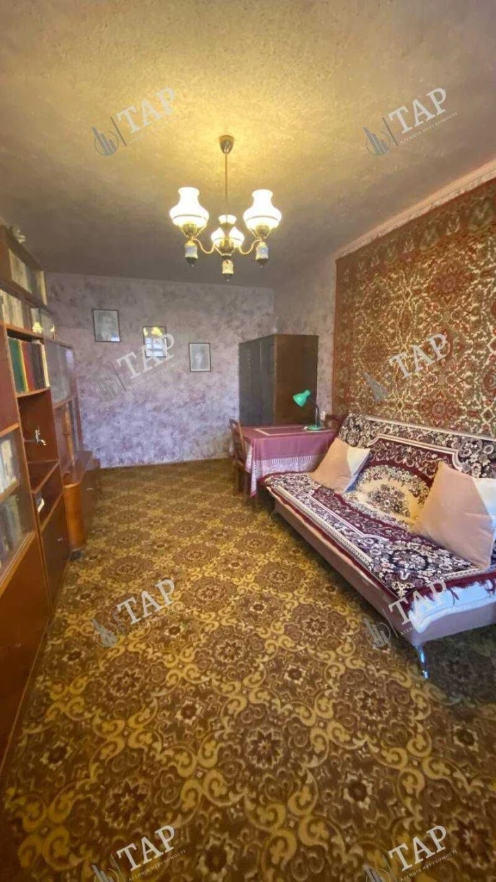Без комиссии! Продам 2 комнатную квартиру, Одесская, за  СМ