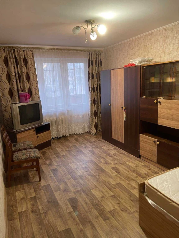 Продам уютную 1-комнатную квартиру с мебелью и техникой на С