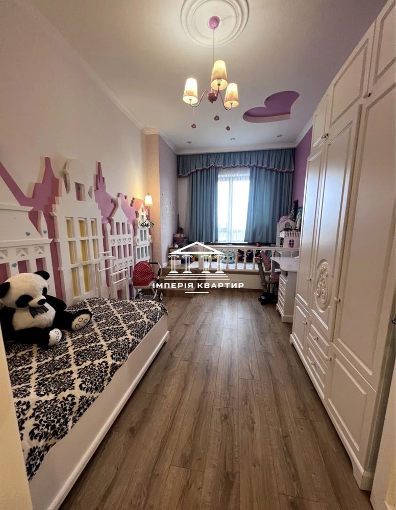 Продажа 3к. 108квм, Центр пер. Банный 1, Дом на Набережной Н