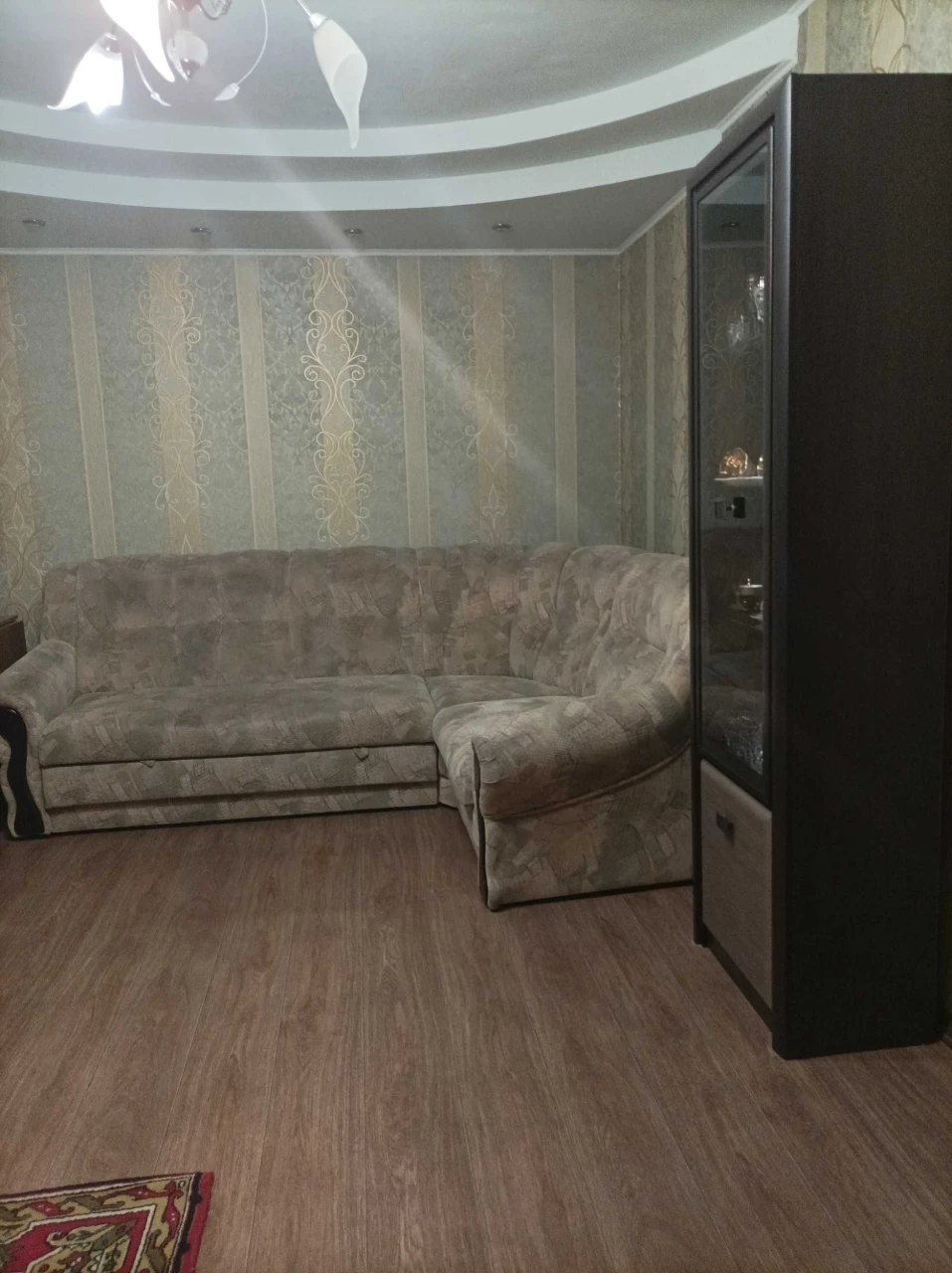 Продам 2 х. кім.квартиру м.Армійська.