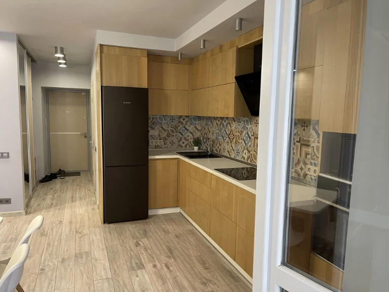 Продам квартиру в новострое с ремонтом и мебелью!