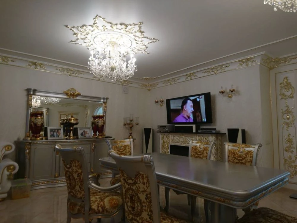 Продам 3-х ком квртиру в Центре
