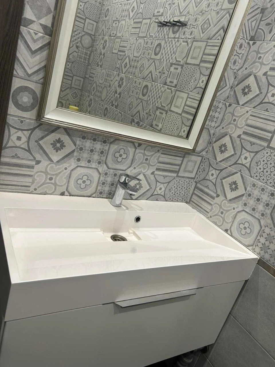 СРОЧНО! VIP! Продам 3-х к. кв. ЦЕНТР. рынок.Б. Панасовская С